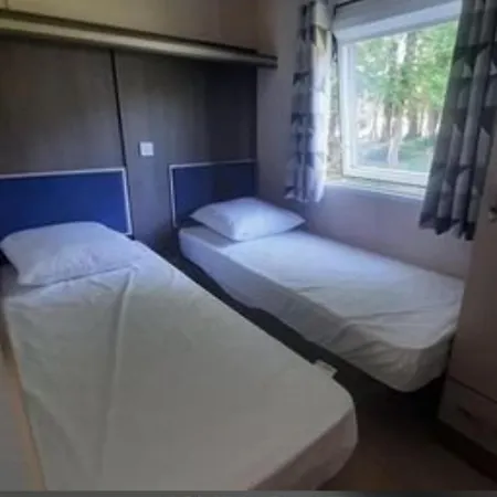 Camping Mobil-home De Matthieu & Elisa *